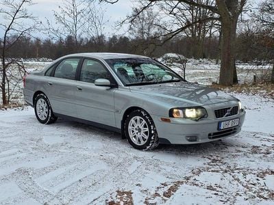 Begagnad Volvo S80 Business Edition 209 HK (153 kW) 2004 Grön Sedan