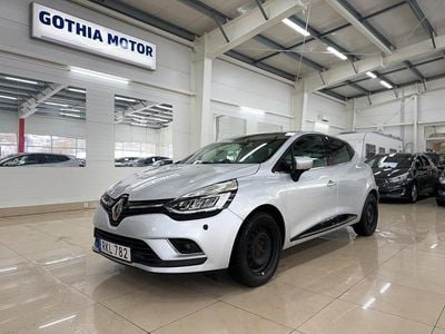 Silver Begagnad 2017 Renault Clio IV Intens Halvkombi | 79 900 kr (Marknadspris)