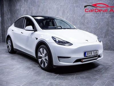 Vit Begagnad 2022 Tesla Model Y Long Range AWD SUV | 279 800 kr (Marknadspris)