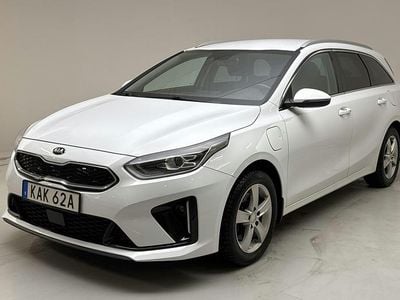 Begagnad Kia Ceed Sportswagon Advance 141 HK (103 kW) 2020 Vit Kombi
