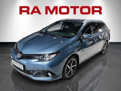 Blå Begagnad 2018 Toyota Auris Touring Sports Comfort Kombi | 169 900 kr (Marknadspris)