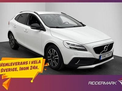 Vit Begagnad 2017 Volvo V40 CC Momentum Kombi | 184 900 kr (Marknadspris)