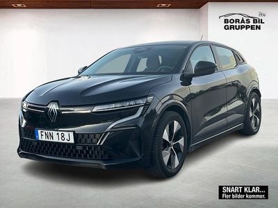 Begagnad Renault Mégane IV Equilibre 97 kW (132 HK) 2023 Svart