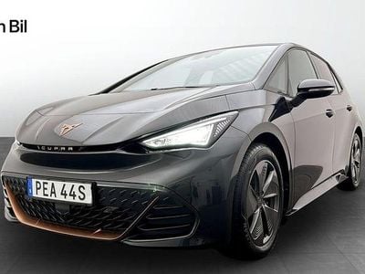 Quasar grey metallic Begagnad 2024 Cupra Born Halvkombi | 254 900 kr (Superpris)