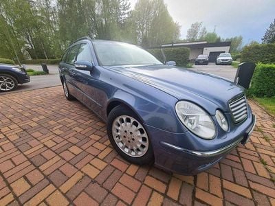 Mercedes E240