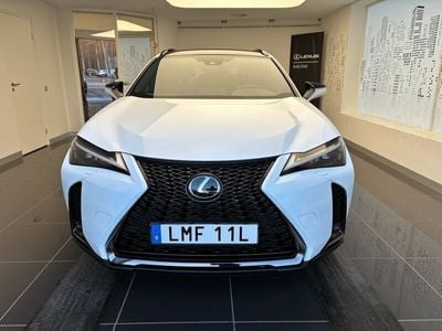 Lexus UX 250h