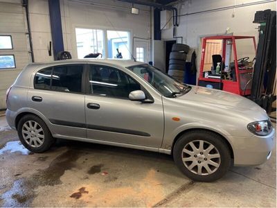 Nissan Almera