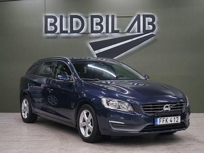 Begagnad Volvo V60 150 HK (110 kW) 2013 Blå Kombi