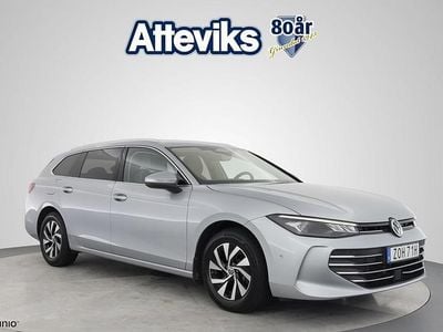 Silver Begagnad 2024 VW Passat Business Kombi | 338 900 kr (Marknadspris)