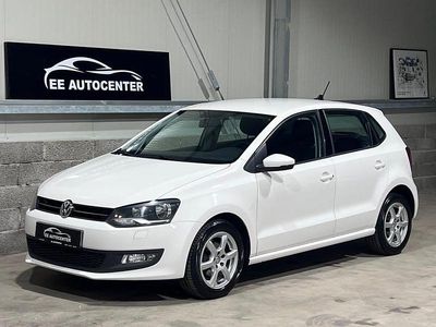 Vit Begagnad 2014 VW Polo Halvkombi | 72 900 kr (Marknadspris)