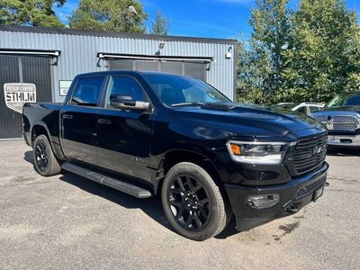 begagnad Dodge Ram Crew Cab Laramie Night HEMI 4WD