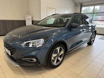 Begagnad Ford Focus Active 126 HK (92 kW) 2019 Blå (blåmetallick) Halvkombi