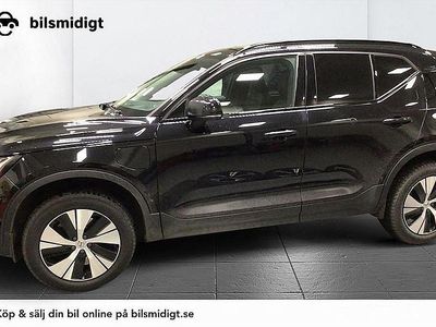 Svart Begagnad 2022 Volvo XC40 Plus SUV | 299 900 kr (Lite dyr)