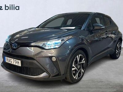 Grå Begagnad 2023 Toyota C-HR Edition SUV | 279 900 kr (Marknadspris)