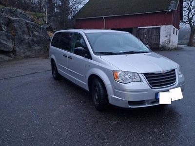 Begagnad 2008 Chrysler Grand Voyager Minibuss | 38 000 kr (Marknadspris)
