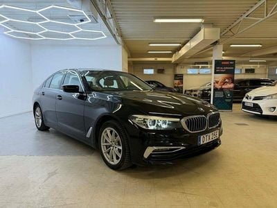 Svart Begagnad 2020 BMW 530 iPerformance | 279 900 kr
