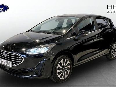 Begagnad Ford Fiesta Titanium 99 HK (72 kW) 2023 Svart Halvkombi