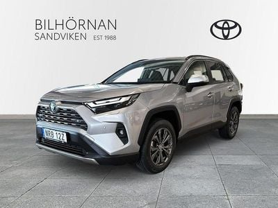 Begagnad Toyota RAV4 Hybrid Executive 224 HK (164 kW) 2025 Silver SUV