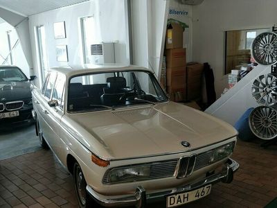 begagnad BMW 2000 Luxus