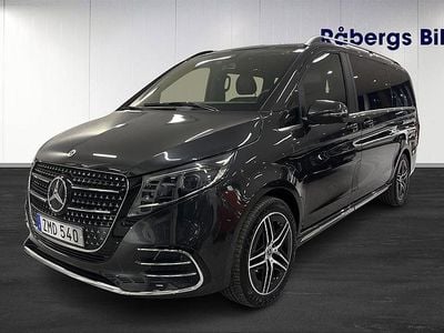 Begagnad Mercedes V300 AMG line 237 HK (174 kW) 2024 Mörkgrå Minibuss