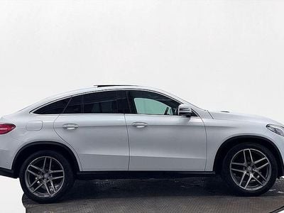 Vit Begagnad 2015 Mercedes GLE350 AMG Sportkupé | 339 700 kr (Marknadspris)