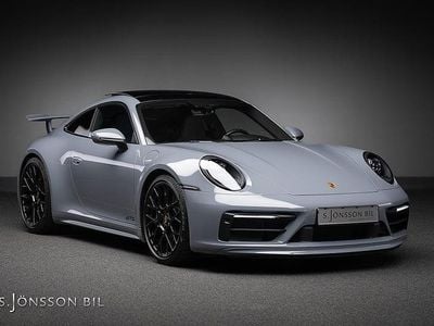 Begagnad Porsche 911 Carrera GTS 480 HK (353 kW) 2023 Arctic grey