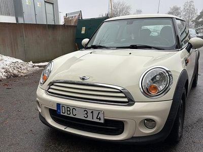 Begagnad Mini ONE 75 HK (55 kW) 2013 Halvkombi