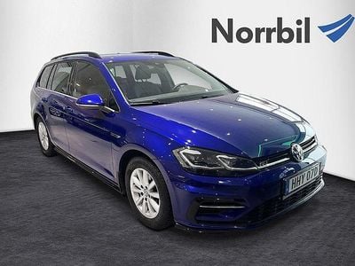 Blå Begagnad 2019 VW Golf VII R-line Kombi | 184 900 kr (Marknadspris)