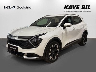 Vit Begagnad 2024 Kia Sportage Advance SUV | 419 900 kr (Marknadspris)