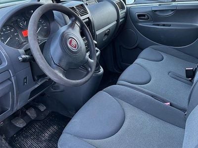 Begagnad Fiat Scudo 128 HK (94 kW) 2015 Van