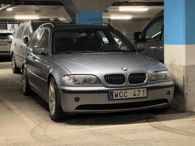 begagnad BMW 325 i Touring