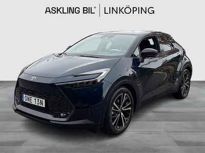 Blå Begagnad 2025 Toyota C-HR Executive SUV | 399 000 kr (Dyr)
