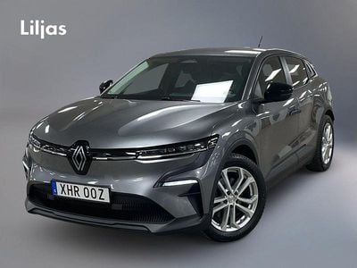 Grå Begagnad 2022 Renault Mégane IV Evolution Halvkombi | 259 000 kr (Marknadspris)