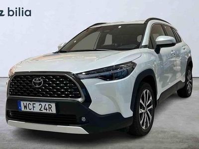 Vit Begagnad 2025 Toyota Corolla Cross SUV | 369 900 kr