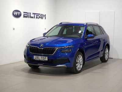 Blå Begagnad 2023 Skoda Kamiq Style SUV | 249 900 kr (Marknadspris)