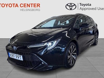 Svart Begagnad 2022 Toyota Corolla Style Kombi | 259 900 kr (Marknadspris)