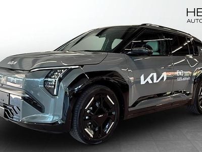 Grå (grey) Begagnad 2025 Kia EV3 GT-Line SUV | 519 900 kr (Marknadspris)