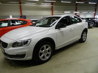 begagnad Volvo S60 CC Polestar Optimerad D4 AWD Geartronic Summum Euro 6 220hk