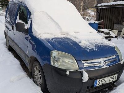 Begagnad Citroën Berlingo 75 HK (55 kW) 2007 Minibuss