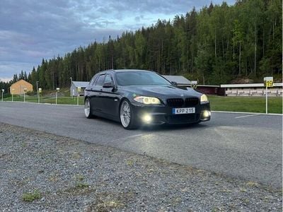 BMW 525