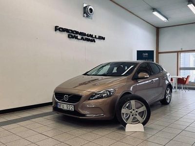 Begagnad Volvo V40 Kinetic 116 HK (85 kW) 2013 Brun Halvkombi