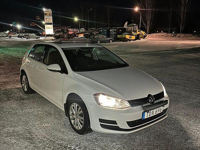 Begagnad 2015 VW Golf VII | 52 000 kr (Marknadspris)