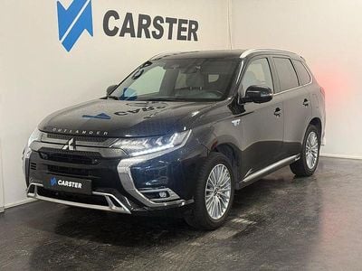 Svart Begagnad 2019 Mitsubishi Outlander P-HEV SUV | 219 900 kr (Marknadspris)