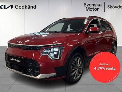 Röd Begagnad 2022 Kia e-Niro SUV | 299 200 kr (Marknadspris)