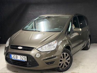 Begagnad Ford S-MAX Trend 145 HK (106 kW) 2010 Grå Minibuss