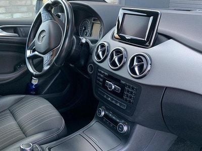 Mercedes B180