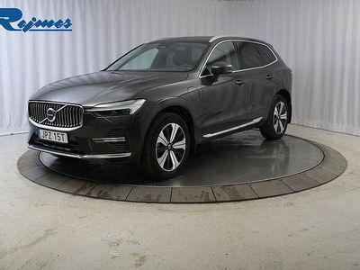 Grå Begagnad 2022 Volvo XC60 Plus SUV | 479 900 kr (Marknadspris)