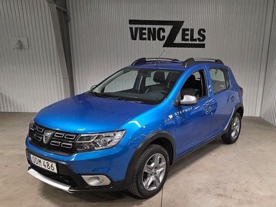 Begagnad Dacia Sandero Stepway 90 HK (66 kW) 2018 Blå metallic (pearl) Kombi