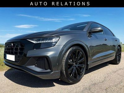 Begagnad Audi Q8 S-Line 286 HK (210 kW) 2023 Mörk grå daytonagrå pärleffekt metallic SUV