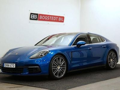 Porsche Panamera 4S